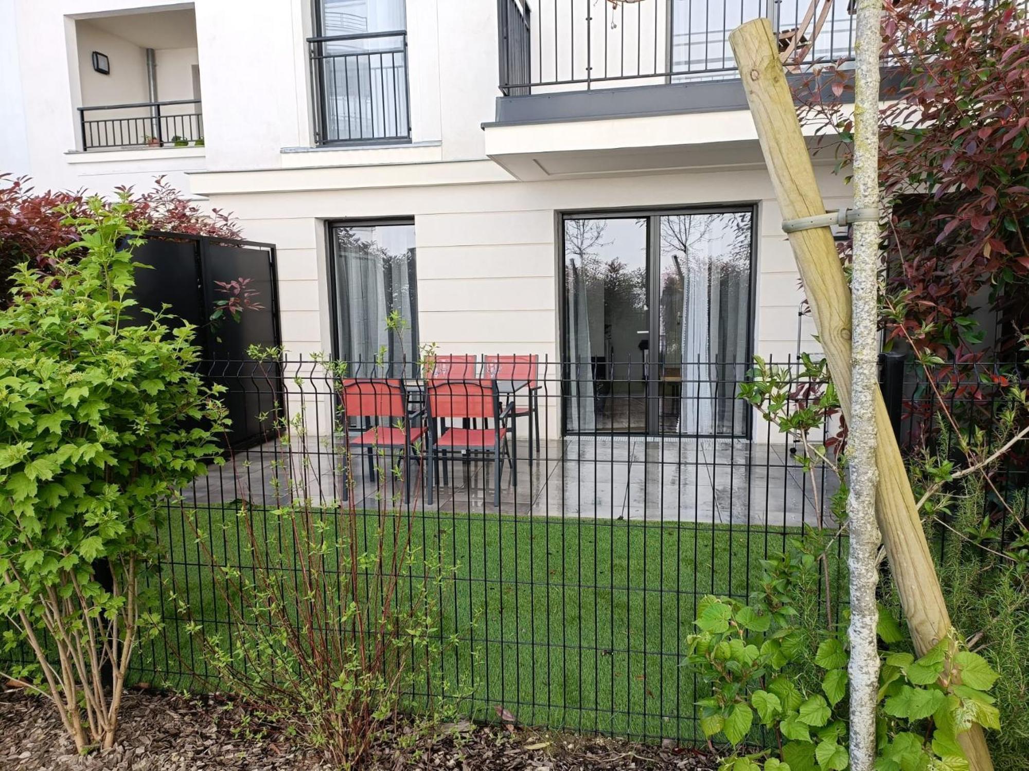 Disney - Paris 5 Min De Disney - Pk Prive Gratuit - 4 Personnes - Terrasse Jardin Chessy  Eksteriør billede